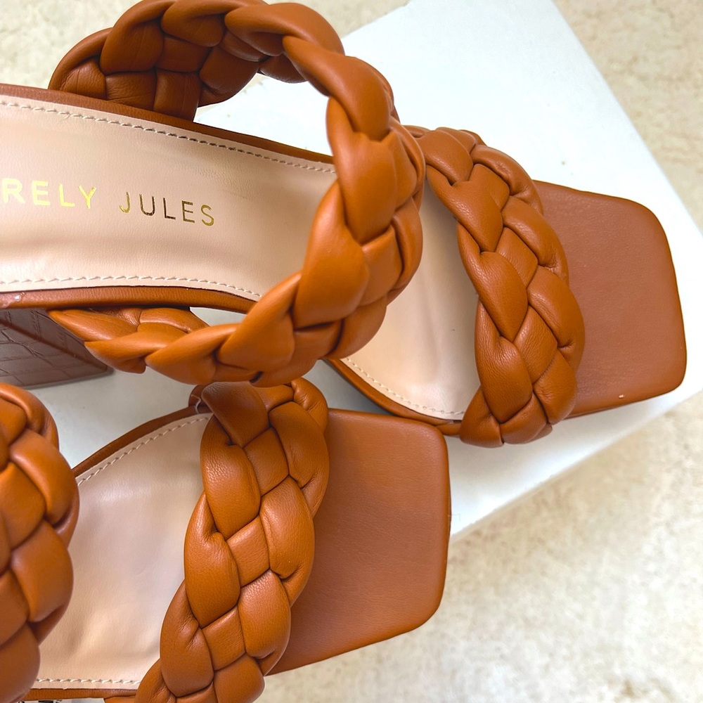 Stunning block heel